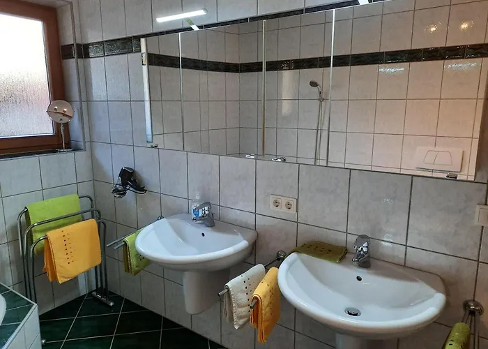 Neurauter 아파트 *